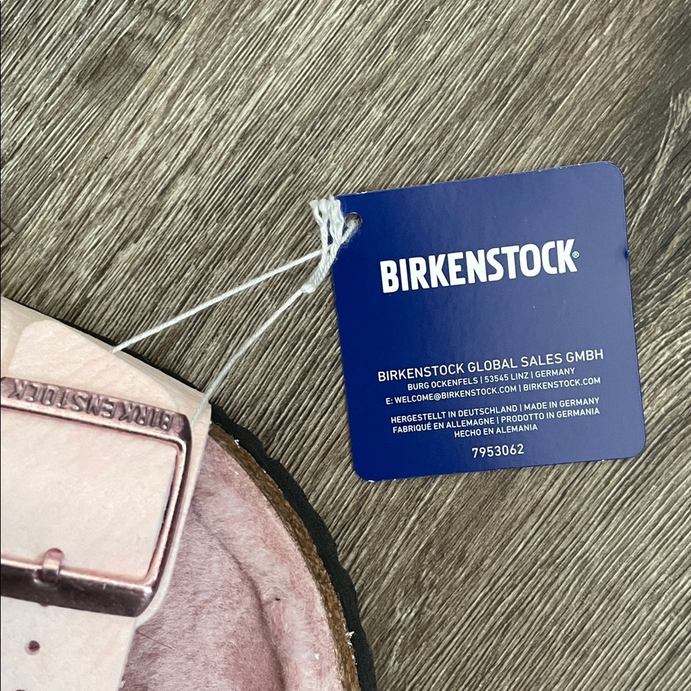 NWT, NWOB, Birkenstock Arizona Shearling Sandals

Desert Dust Light Rose size 38 - Picture 5 of 5